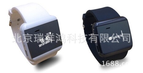 工廠供應新款納米防水智能手表 藍牙3.0技術賦能遠程拍照與穿戴體驗